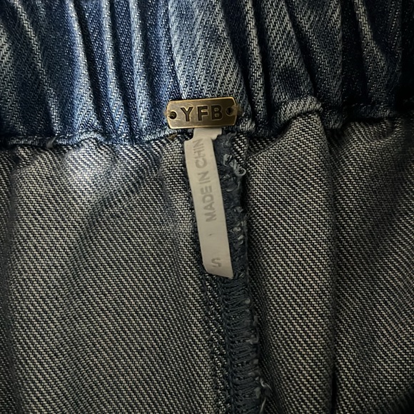 YFB REVOLVE Jeans - Picture 4 of 7